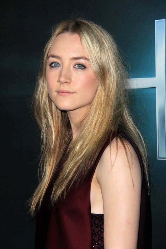 Ammonite - Saoirse Ronan